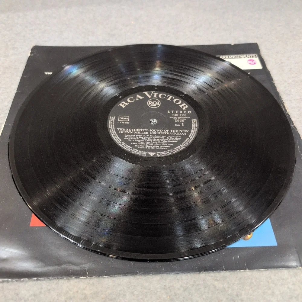 The Authentic Sound of the New Glenn Miller Orchestra Today Vinyl LP LSP-2270 - Picture 3 of 6